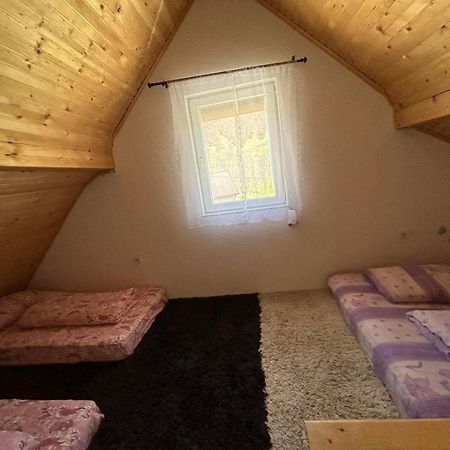 Bed And Breakfast Umoljani Chambre photo