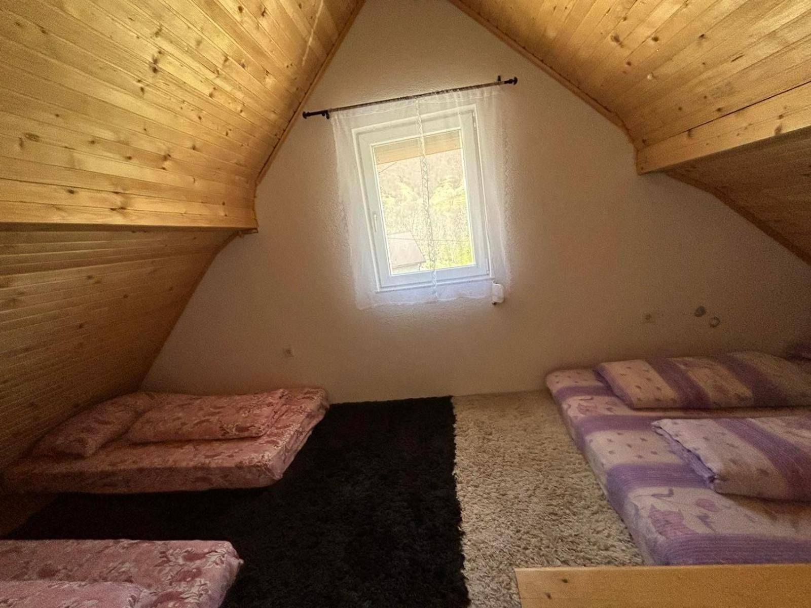 Bed And Breakfast Umoljani Chambre photo